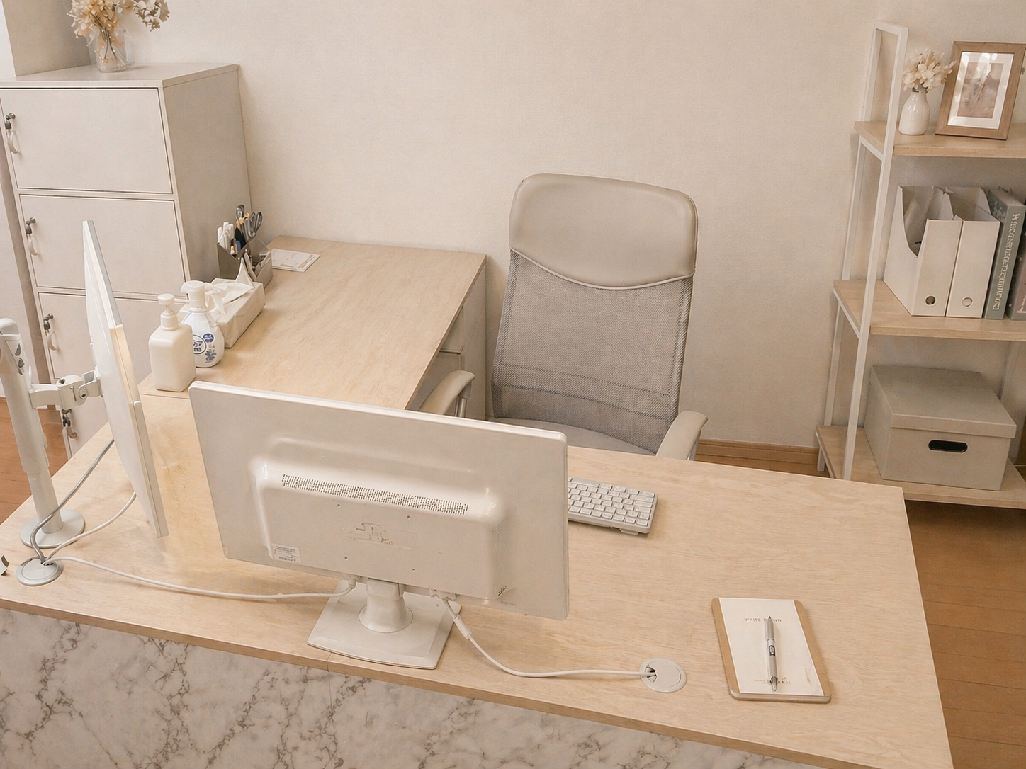 オフィス内の個室イメージ 3